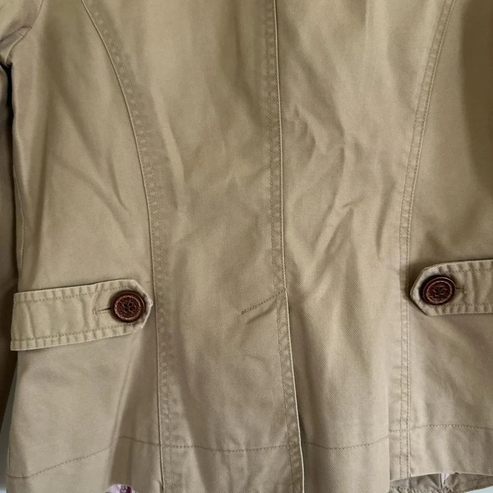 Tan jacket - Picture 4 of 4
